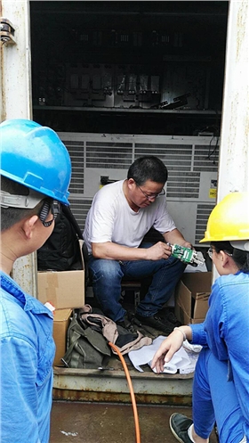 蘇州飛瑞電源助力鎮(zhèn)江船廠400K變頻電源設(shè)備-3
