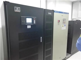 機(jī)房ups不間斷電源