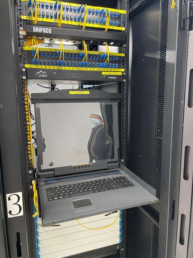 kvm切換器-3