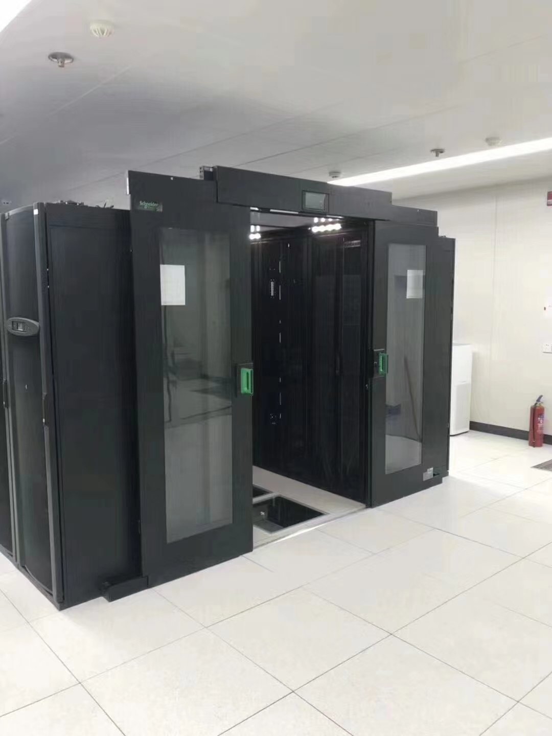 機(jī)房ups電源